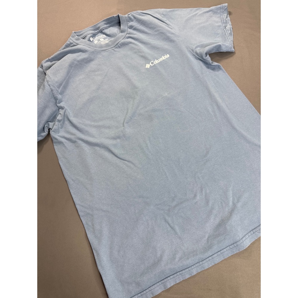Columbia Mens Blue Graphic T-Shirt Mountain Tent Camping Scene Size M - Picture 5 of 8
